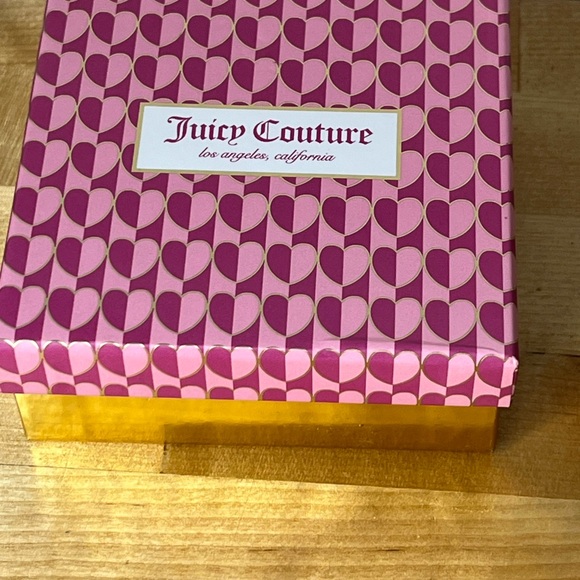 Juicy Couture Gold-tone Crystal Heart Locket Pendant Necklace New in Box - Picture 9 of 13